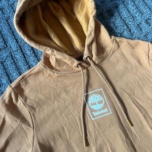 Woman’s Timberland Tan Hoodie Size medium